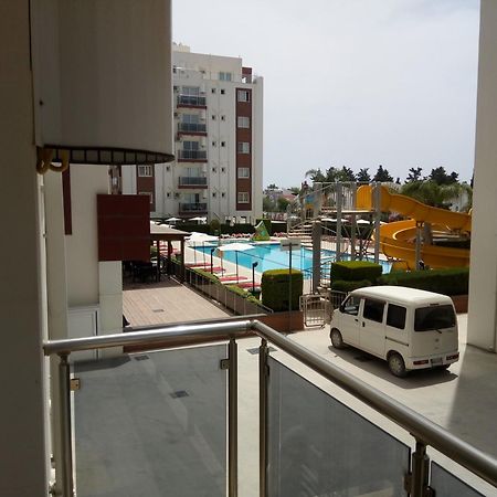 Long Beach Holiday Apartments Trikomo エクステリア 写真