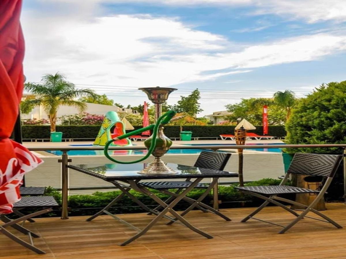 Long Beach Holiday Apartments Trikomo エクステリア 写真